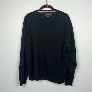 Kenneth Roberts platinum black v neck silk & cotton sweater